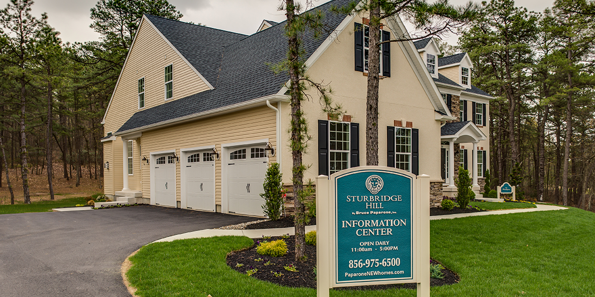 custom_homes_Newtown_01